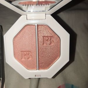 Fenty Beauty Highlight
